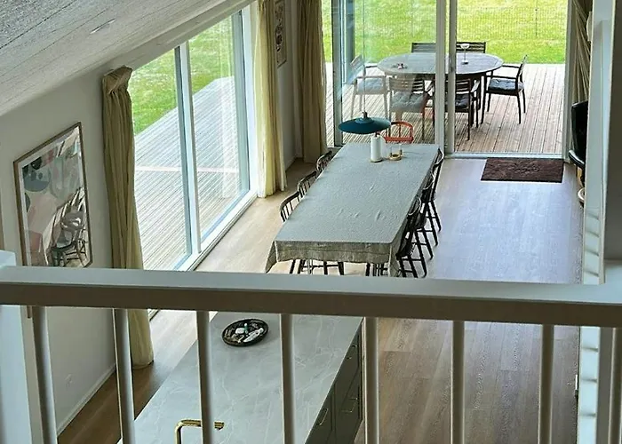 Modern Near Vesterlokken